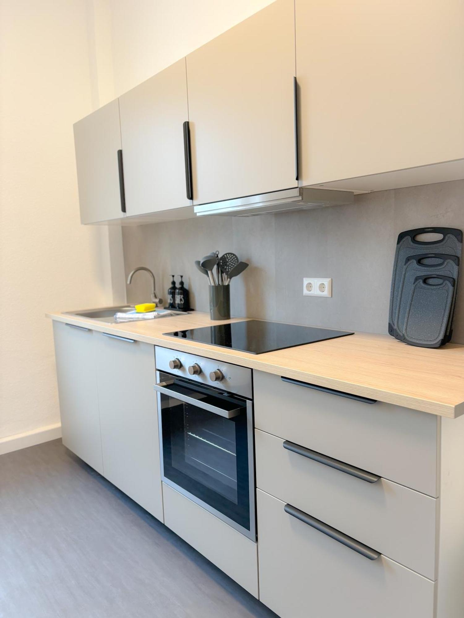 Helles City Apartment Fuer Familien & Gruppen Neu-Ulm Eksteriør bilde