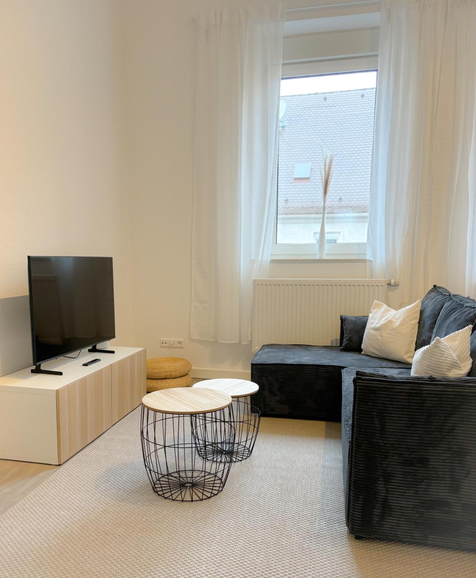 Helles City Apartment Fuer Familien & Gruppen Neu-Ulm Eksteriør bilde